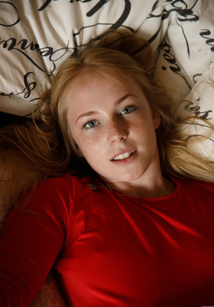 Freckle faced strawberry blonde cutie Rune Kimele poses in ...