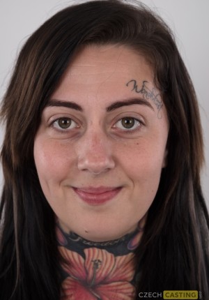 300px x 430px - Fat tattooed punk rock girl Nikola gets naked for her porn casting pics -  Nerd Nudes