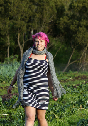 Pink haired amateur Franky plays in a farm field