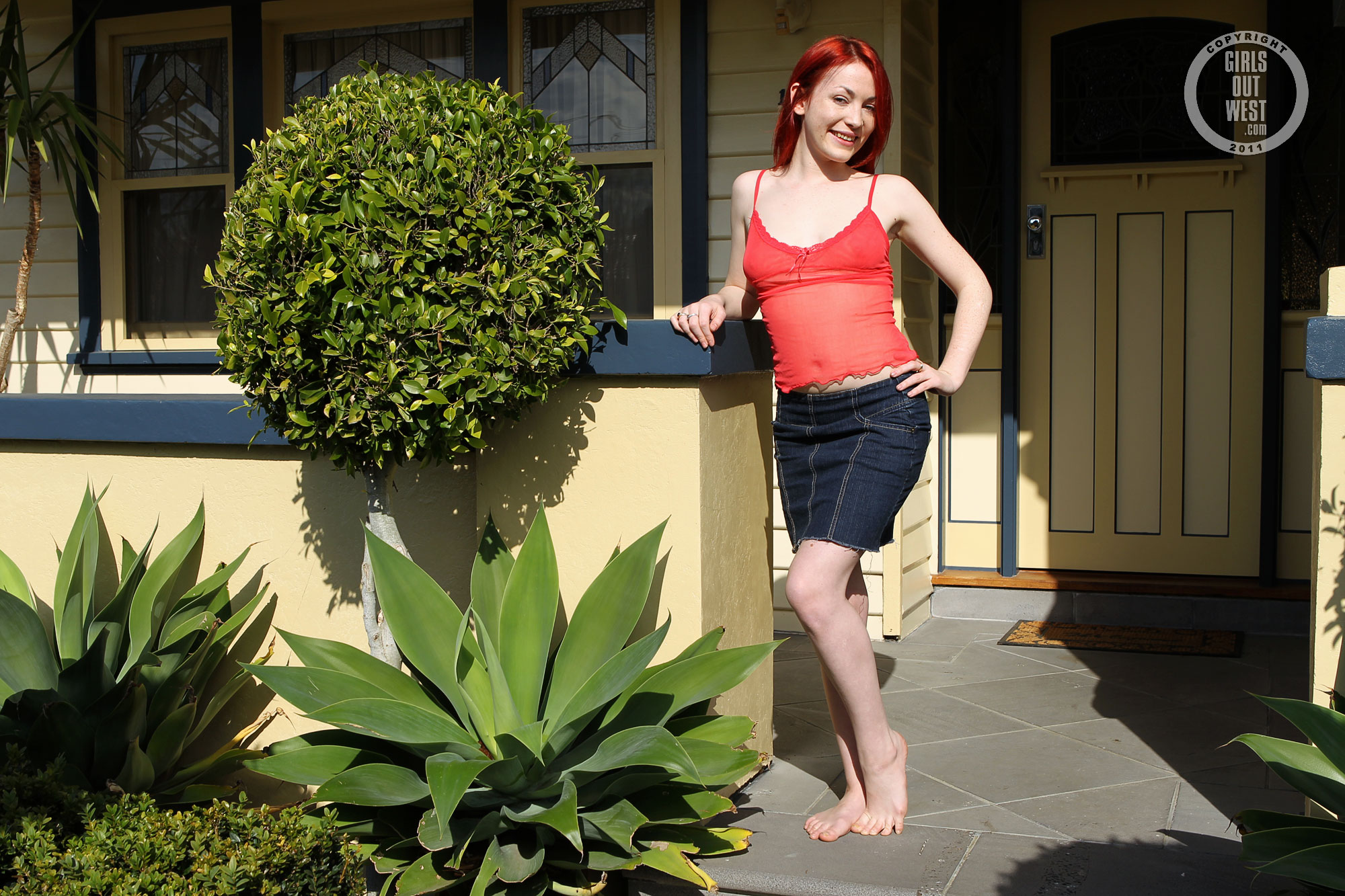 wpid-red-haired-pale-cutie-sofia-topless-out-on-the-front-porch1.jpg