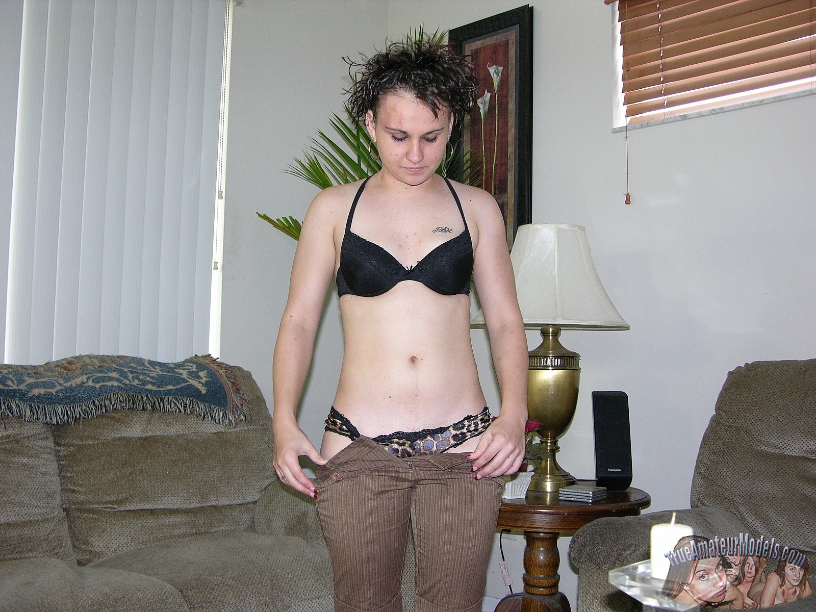 wpid-short-haired-amateur-nerd-baby-d-undresses-to-reveal-her-hairless-pussy3.jpg