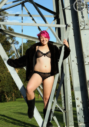 Pink haired amateur Franky flashing her pussy outside in her boots and coat