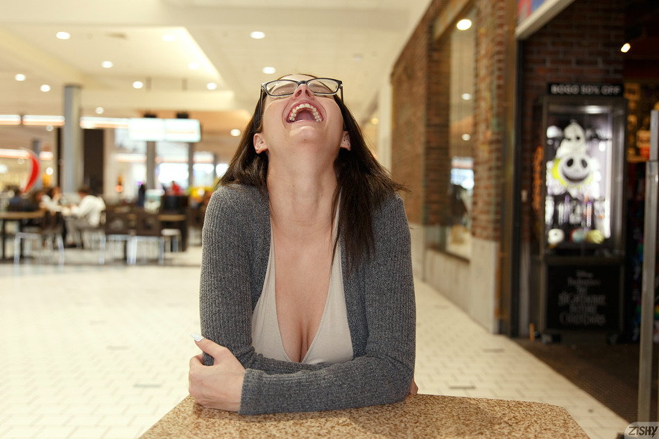 wpid-nerdy-young-cutie-stella-barry-wearing-a-slinky-tight-dress-with-no-bra-at-the-mall-flashing-her-big-tits7.jpg