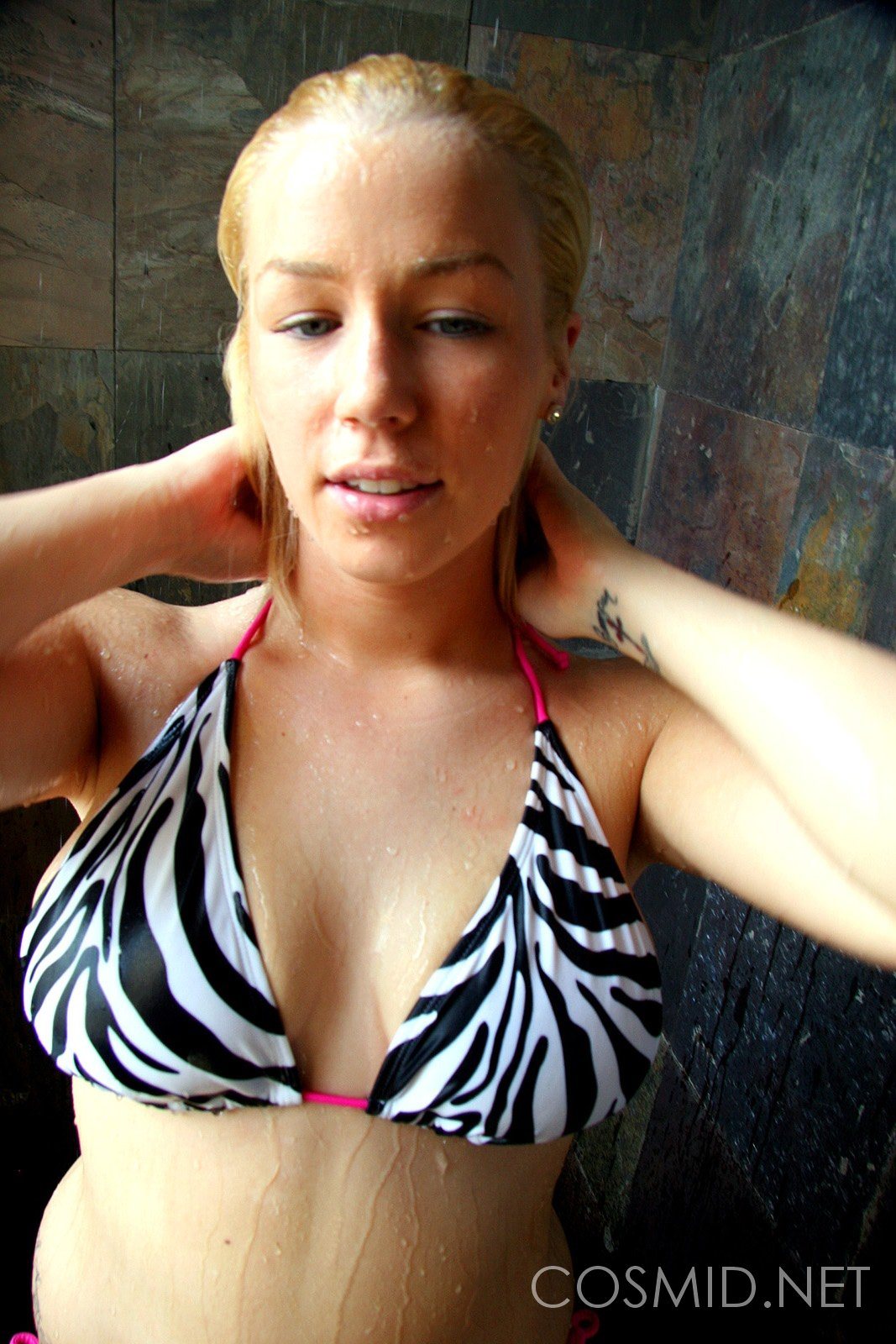 wpid-curvy-blonde-cosmid-amateur-leeann-teasing-with-her-big-tits-in-the-shower8.jpg