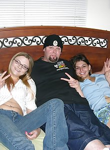 Lucky Fat Dude Gets To Bang Two Amateur Girls Together