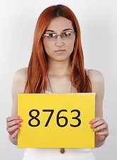 Nerdy redhead in glasses doing czech casting