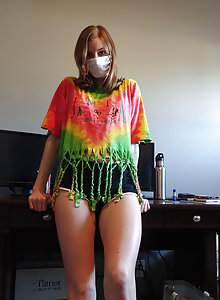Real amateur quarantined cutie shows her natural hairy pussy wearing a face mask